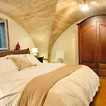 Domus Francesco And Carlo Center