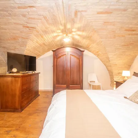 Apartment Domus Near Parcheggio Mojano