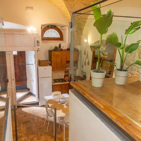 Apartment Domus Near Parcheggio Mojano Assisi
