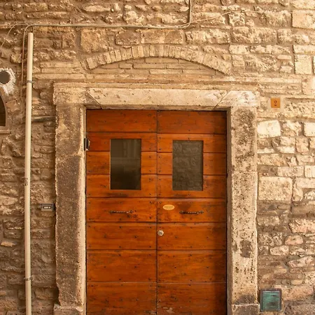 Domus Near Parcheggio Mojano Apartment Assisi